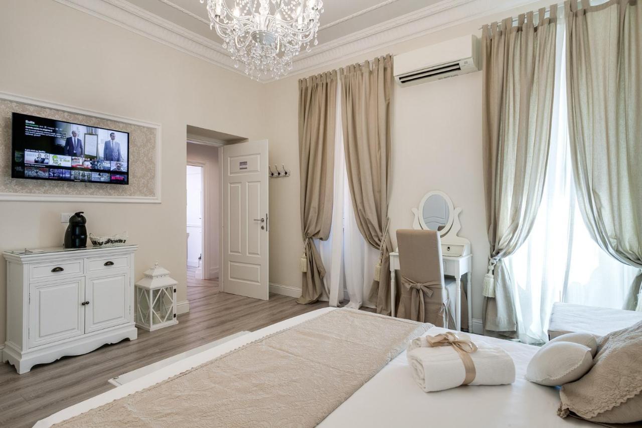 Charme & Chic Luxury Hotel Roma Exterior foto
